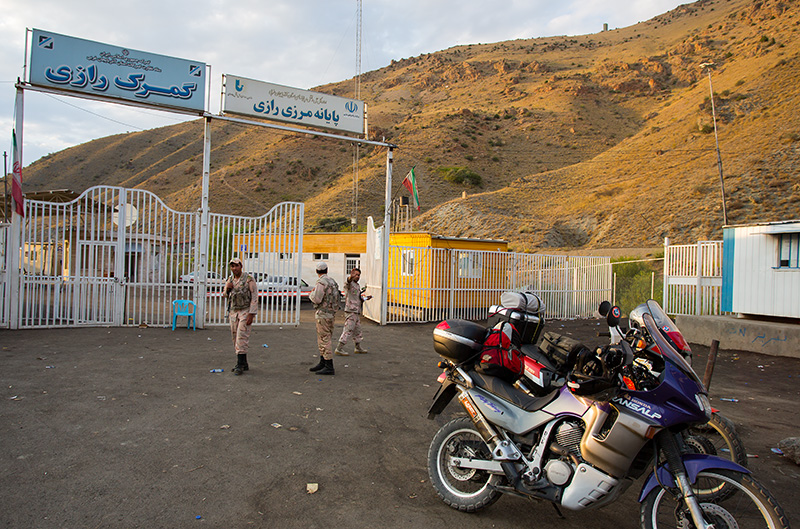 Kapikoy Iran border